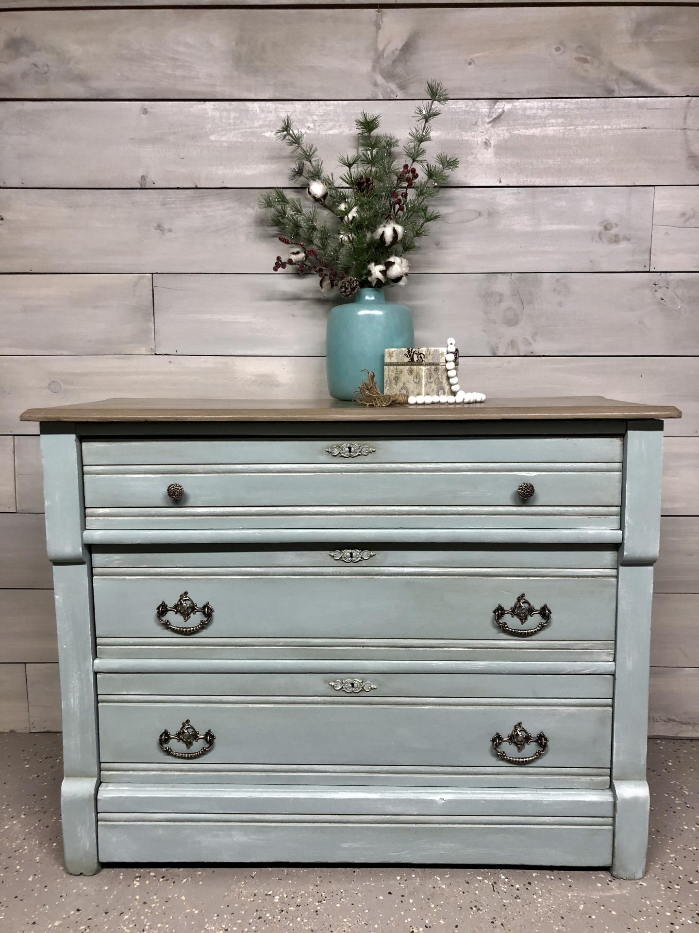 French Eggshell Fusion Mineral Paint Buy The Painted Heirloom